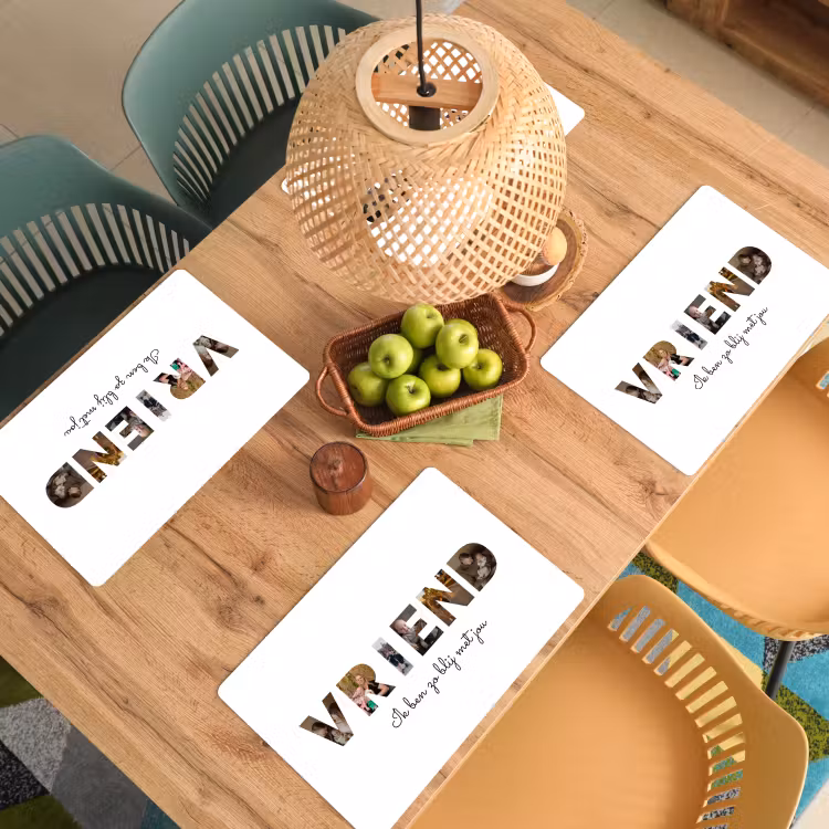 Gepersonaliseerde placemat - 6 stuks - Vriend - Lettercollage — 6