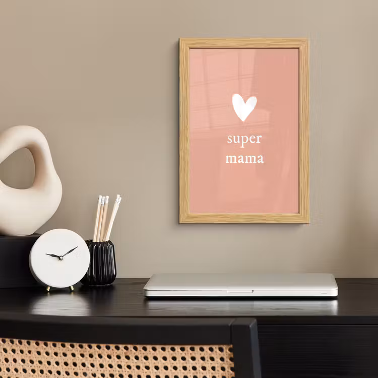 Poster met lijst - Presentje voor Moederdag super mama lichtroze/wit — 2