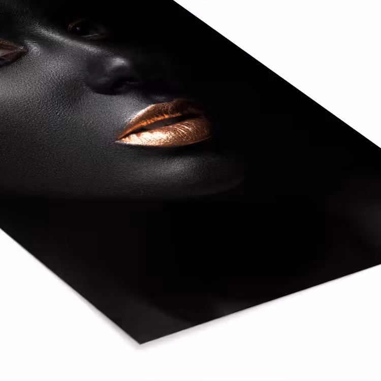 Poster met lijst - Vrouw - Make-up - Koper - Zwart — 7