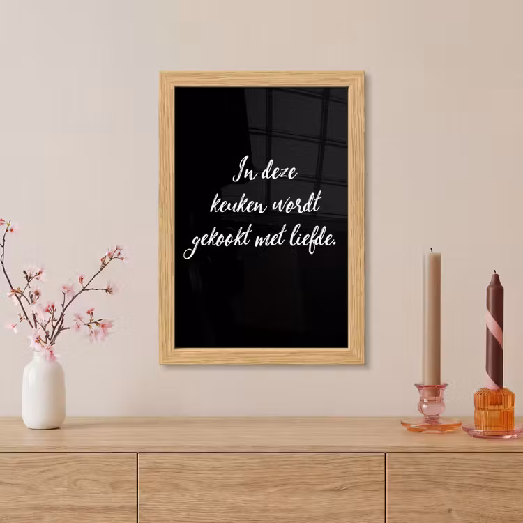 Poster met lijst - In deze keuken wordt gekookt met liefde - Koken - Spreuken - Quotes - Liefde — 5