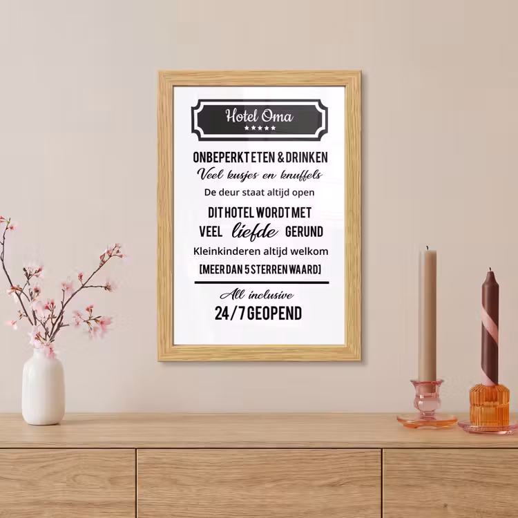 Poster met lijst - Hotel oma - Spreuken - Oma - Quotes — 5