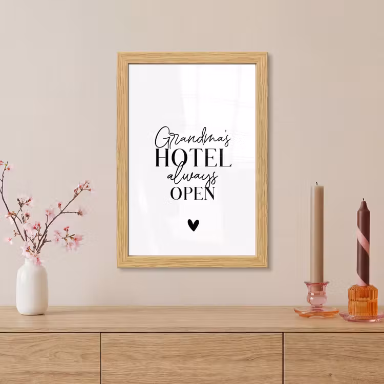 Poster met lijst - Quotes - Spreuken - Oma - Grandma's hotel always open — 5