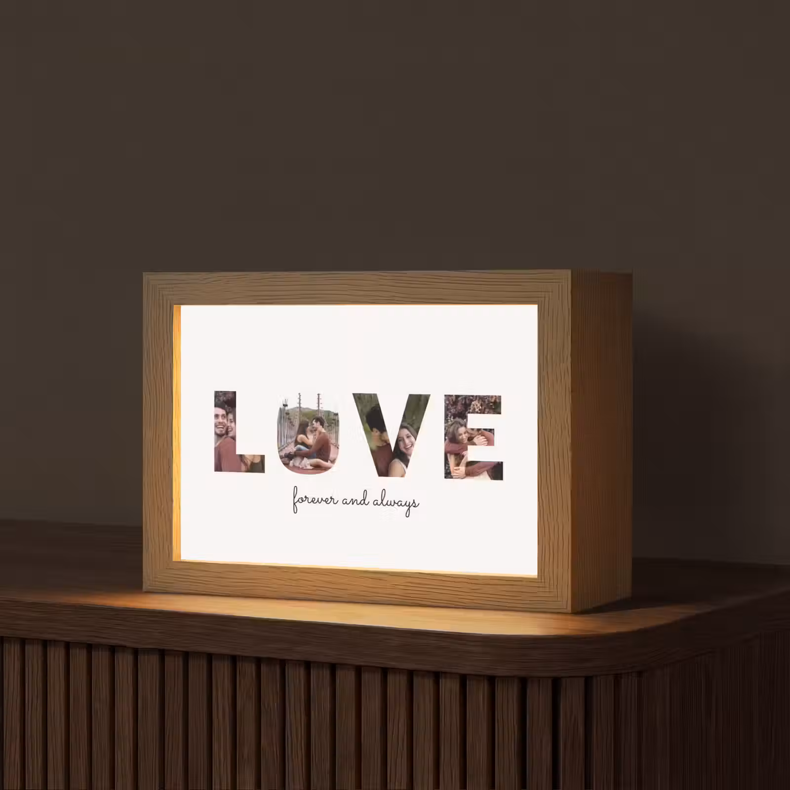 Gepersonaliseerde Lightbox - Love - Lettercollage — 1