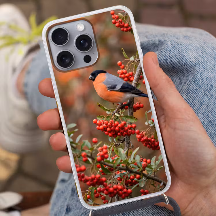 Telefoonhoesje met koord - Goudvink - Bessen - Herfst - Natuur - Kleurrijk — 2