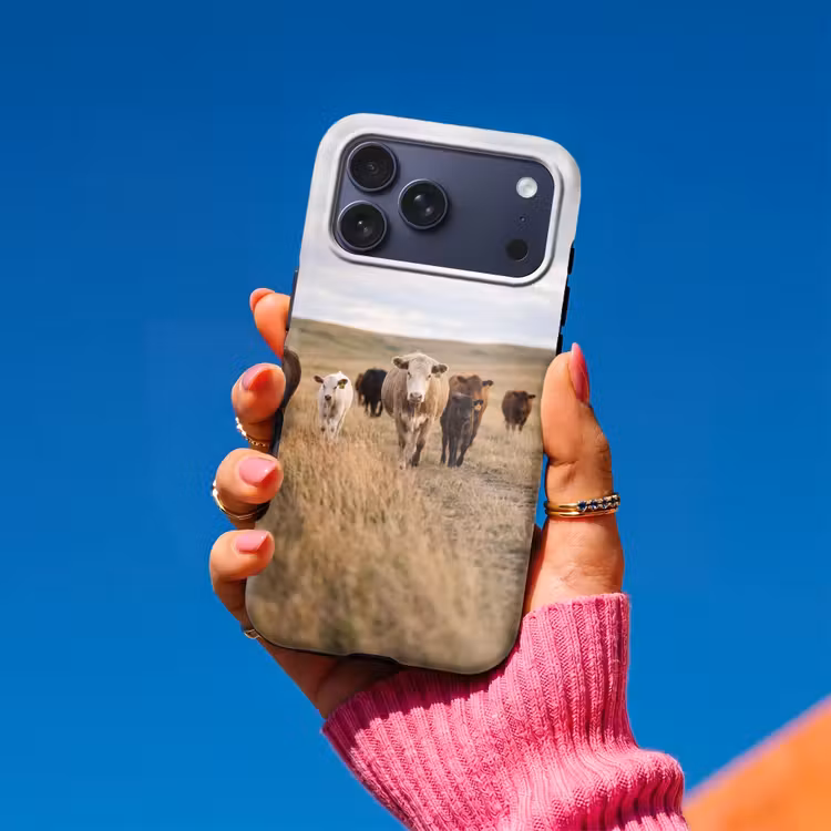 Telefoonhoesje Toughcase - Runderen - Kudde - Landschap - Weide - Rustig — 2