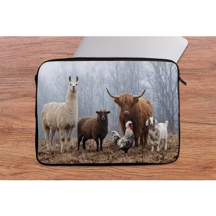 Laptophoes - Boerderijdieren - Groep - Mist - Natuur - Rustiek — 2