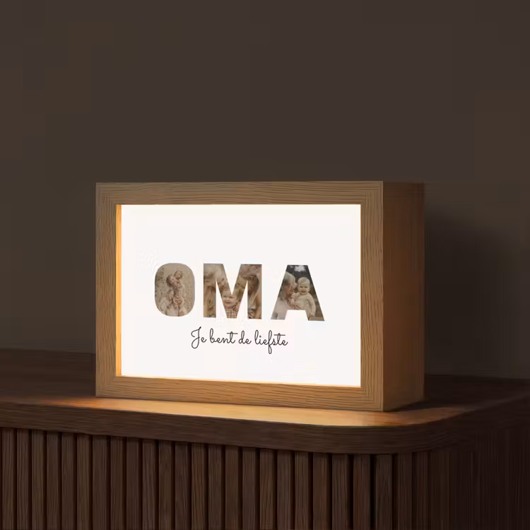 Gepersonaliseerde tafellamp - Oma - Lettercollage — 1