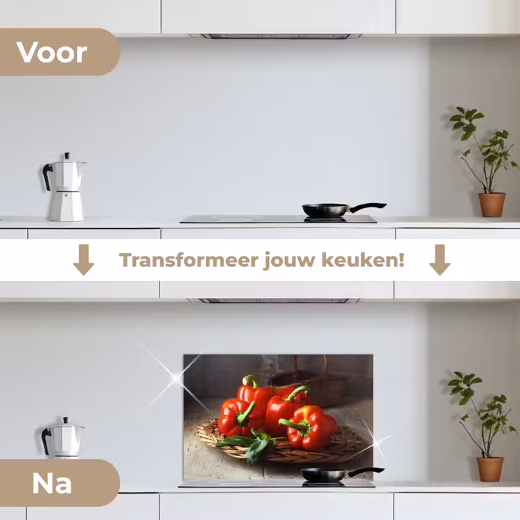 Spatscherm keuken - Vier rode paprika's op een rieten mand — 3