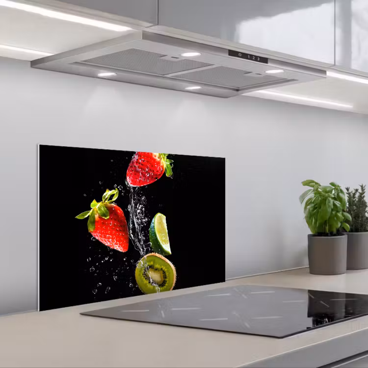 Spatscherm keuken - Fruit - Water - Zwart - Stilleven Aardbei - Kiwi — 5