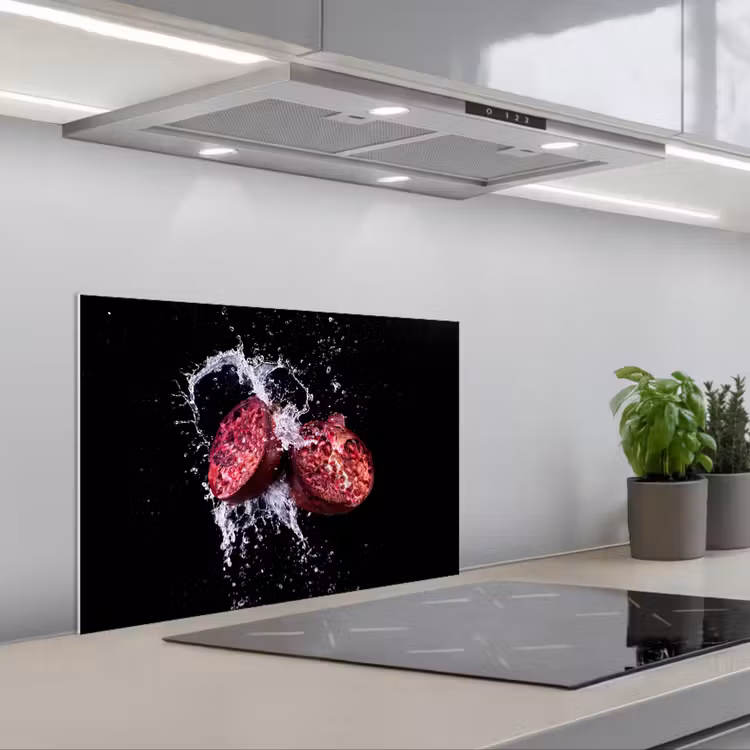 Spatscherm keuken - Granaatappel - Fruit - Water - Zwart - Paars — 5