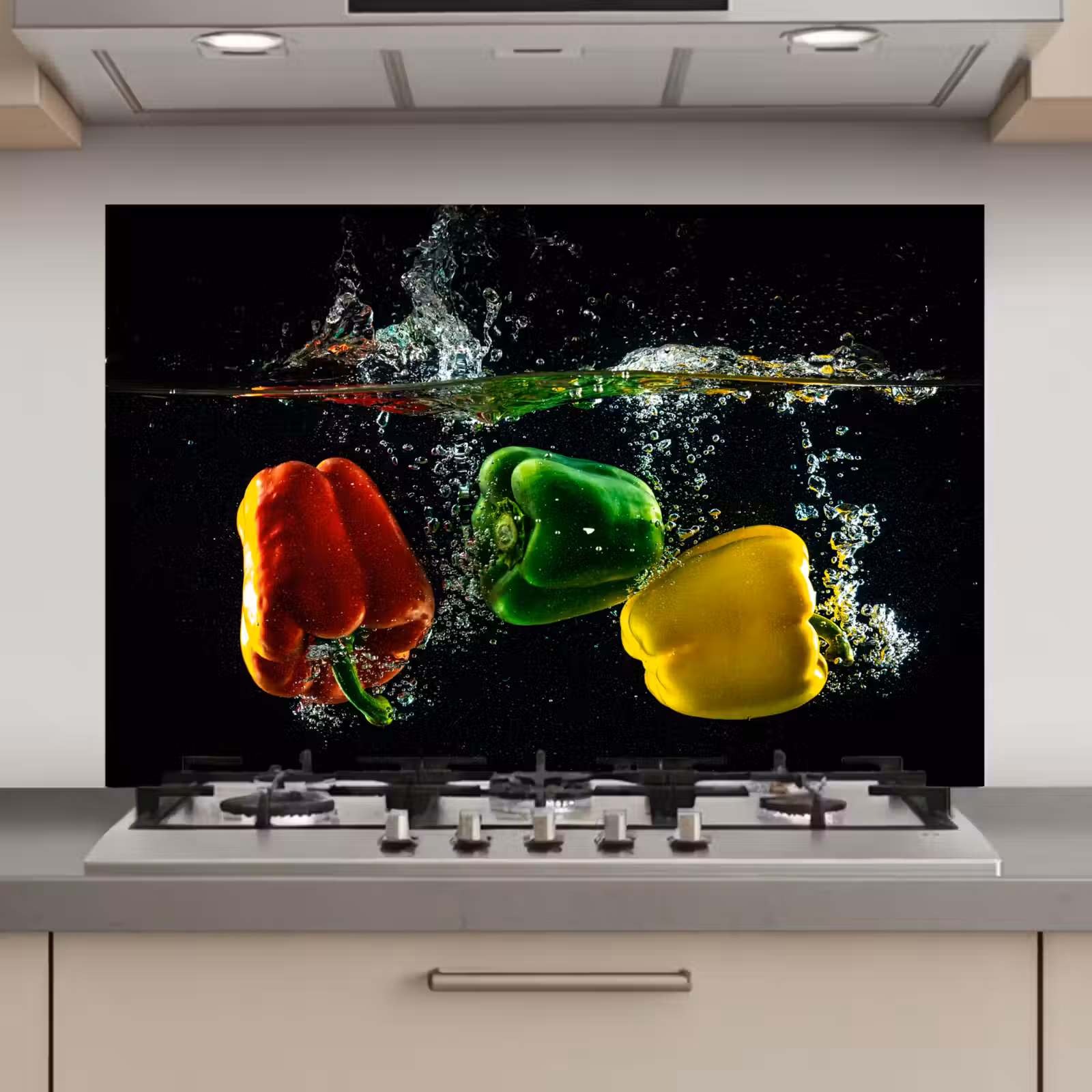 Spatscherm keuken - Paprika - Groente - Water - Zwart - Rood - Groen - Geel — 1