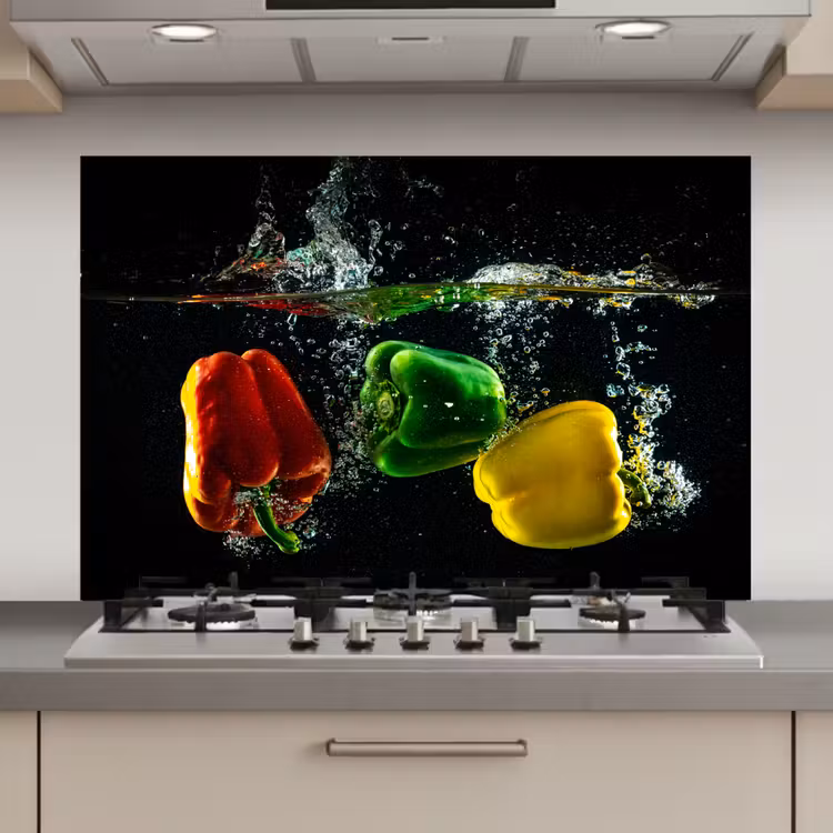 Spatscherm keuken - Paprika - Groente - Water - Zwart - Rood - Groen - Geel — 1