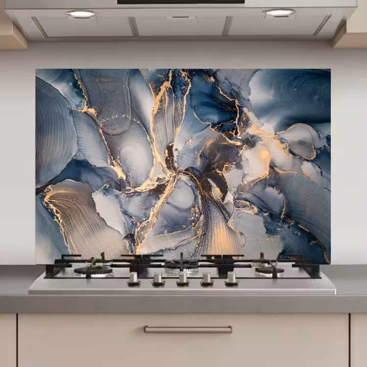 Spatscherm keuken - Marmer - Grijs - Blauw - Luxe - Goud — 1