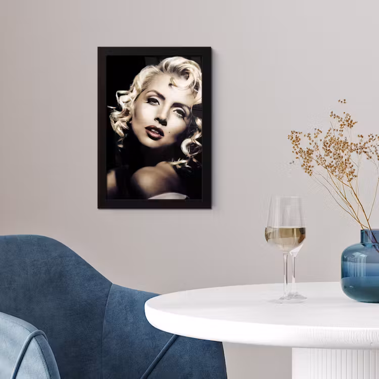 Poster met lijst - Vrouw - Vintage - Lippenstift - Blond - Krullen — 4