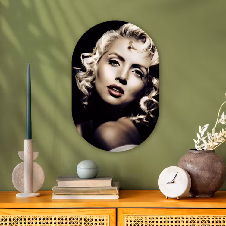 Muurovaal - Vrouw - Vintage - Lippenstift - Blond - Krullen — 1