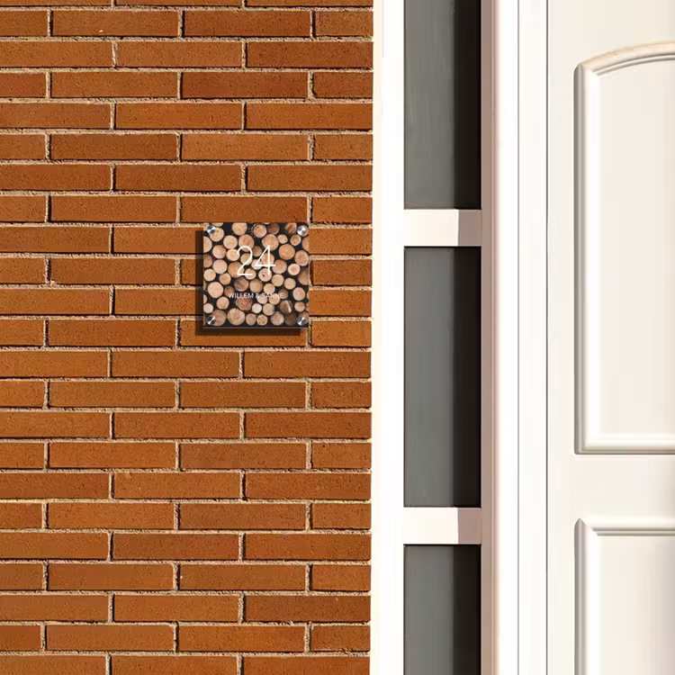 Naambordje voordeur - Vierkant - Houtstapel - Nummer en voornamen — 5
