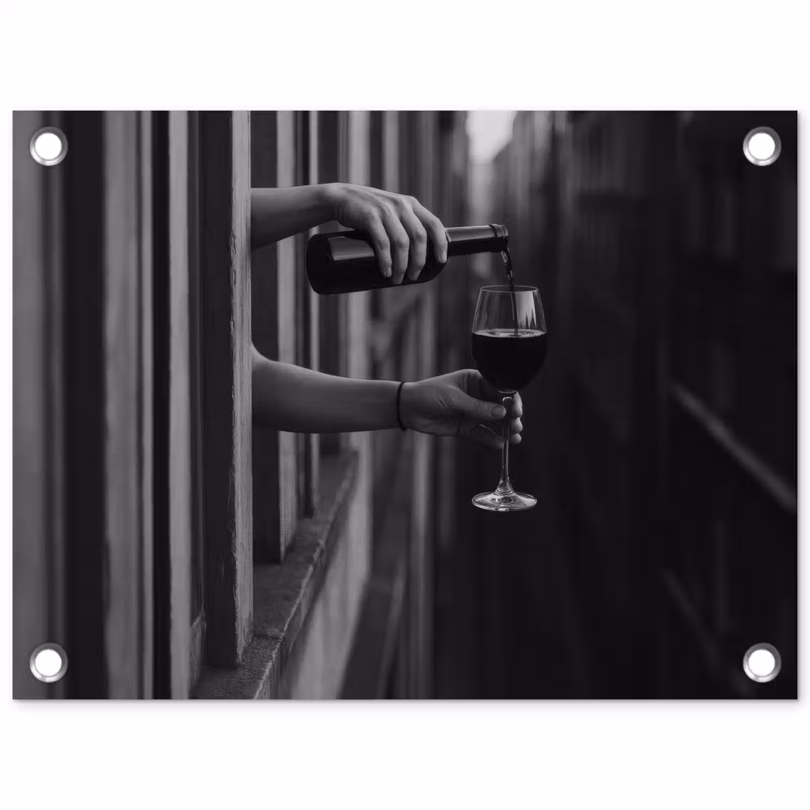 Tuinposter - Wijnfles - Glas - Handen - Raam — 1