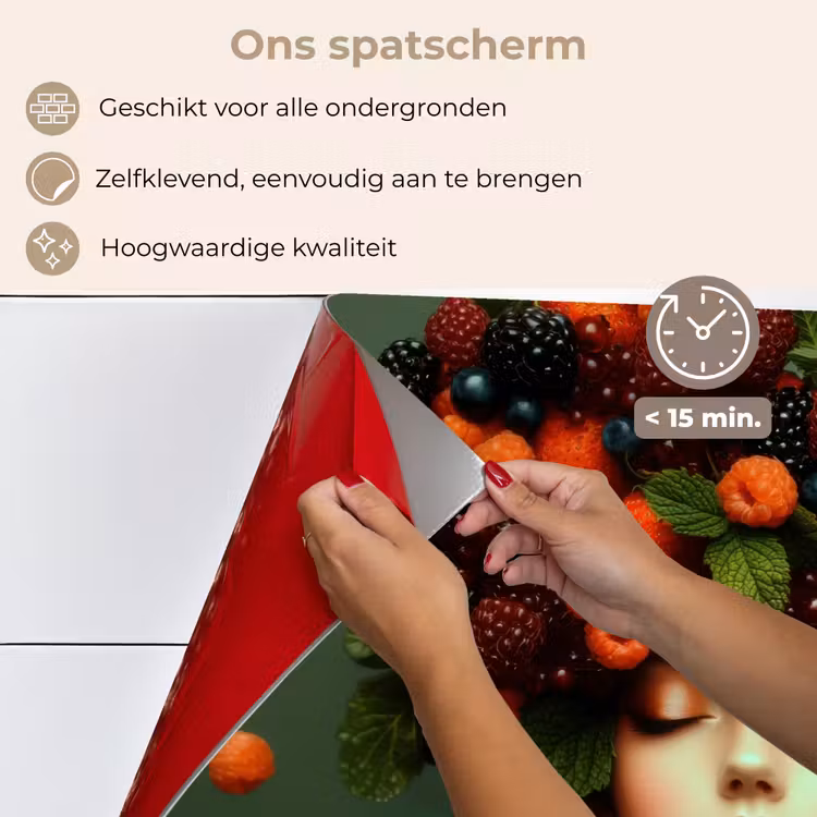 Spatscherm keuken - Vrouw - Aardbeien - Frambozen - Bramen - Bessen — 4