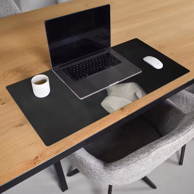 Bureau onderlegger - Modern - Vrouw - Hoed — 2