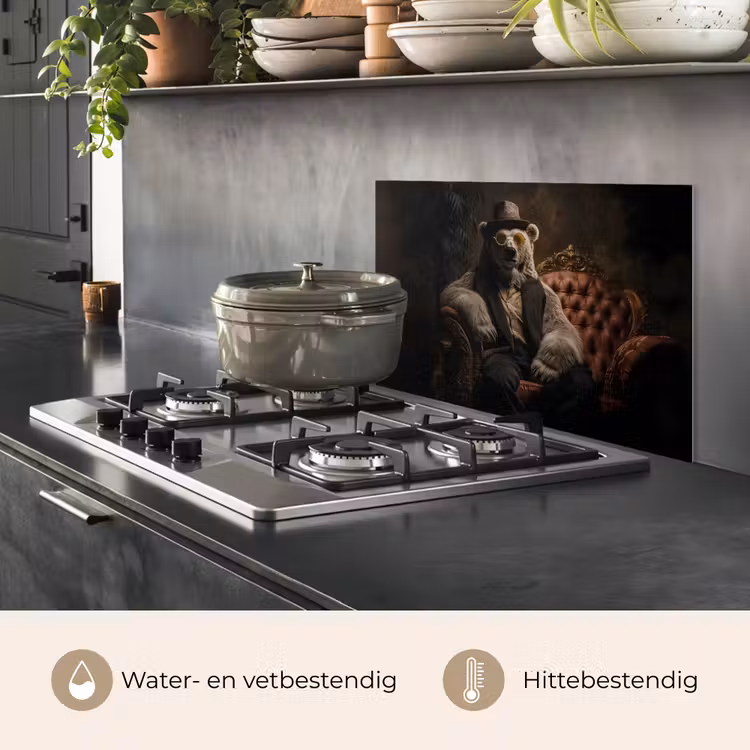 Spatscherm keuken - Ijsbeer - Hoed - Bril - Stoel — 7