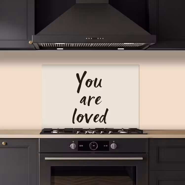 Spatscherm keuken - Minimalistisch - Beige - Love — 2