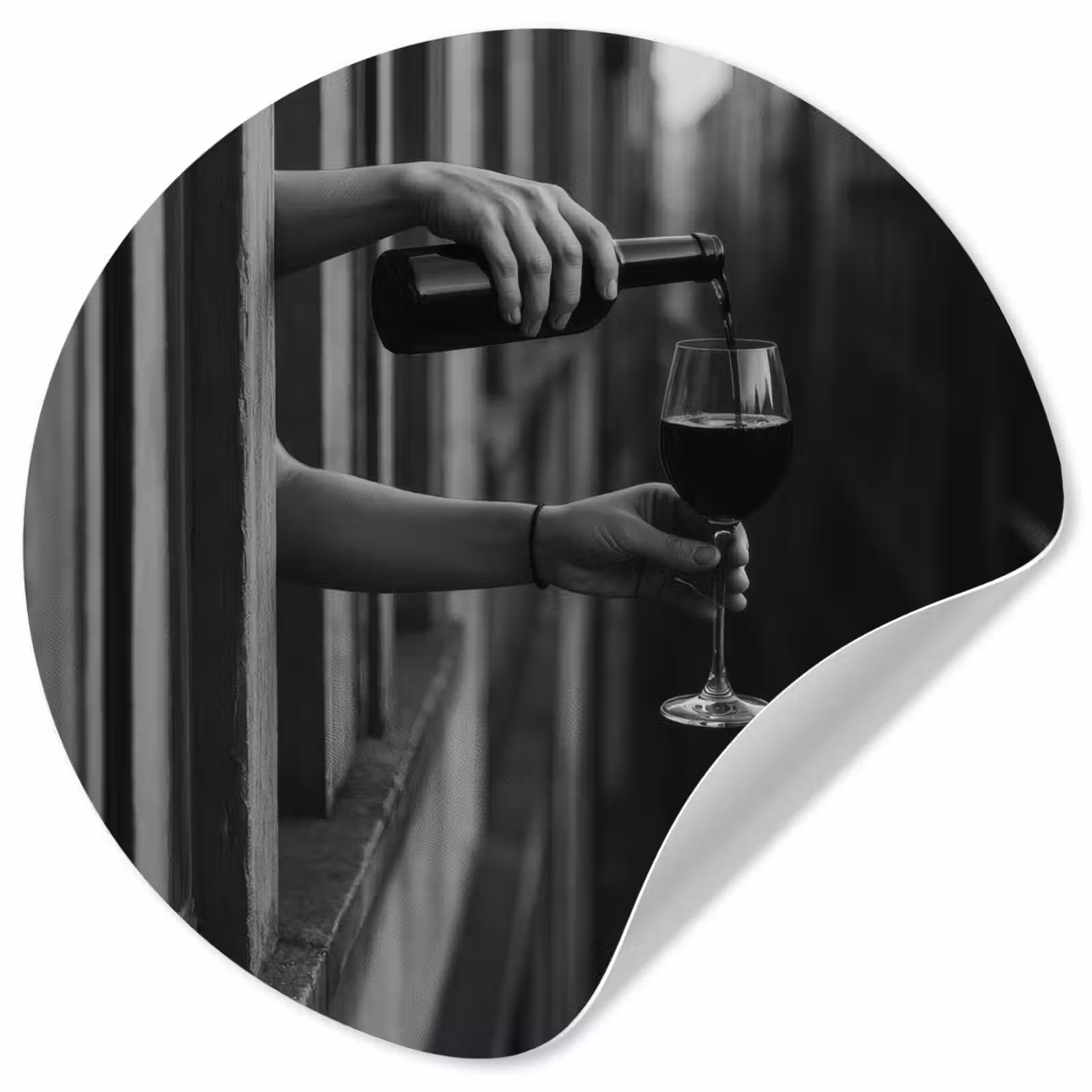 Behangcirkel - Wijnfles - Glas - Handen - Raam — 1