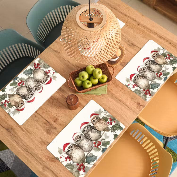 Placemat - 6 stuks - Uilen - Tak - Hulstblaadjes - Kerstmuts — 6