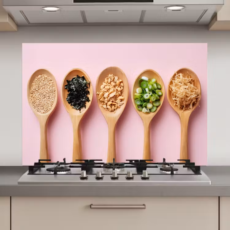 Spatscherm keuken - Ingrediënten - Lepels - Hout - Roze — 1