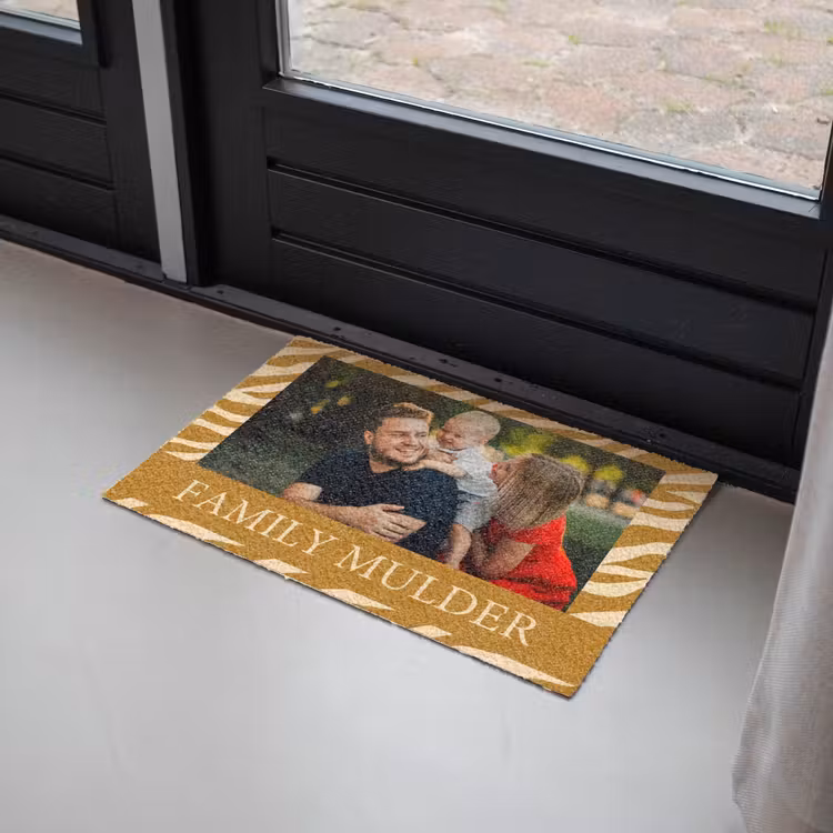 Gepersonaliseerde deurmat - Familie - In - Patroon - Dierenprint - Foto — 2
