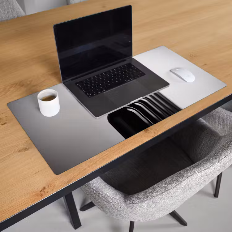 Bureau onderlegger - Wijnflessen - Zwart - Minimalistisch — 2