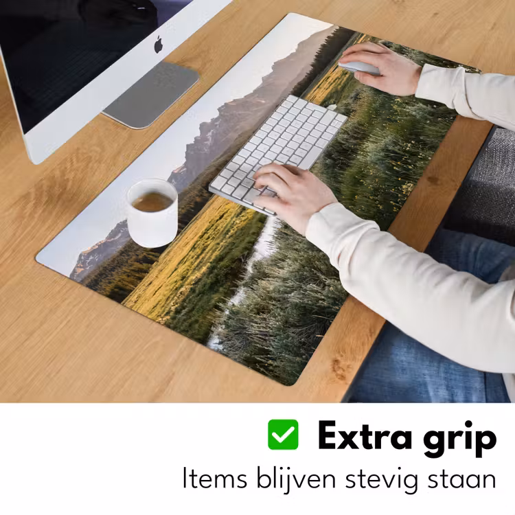Bureau onderlegger - Berglandschap - Rivier - Bos — 6