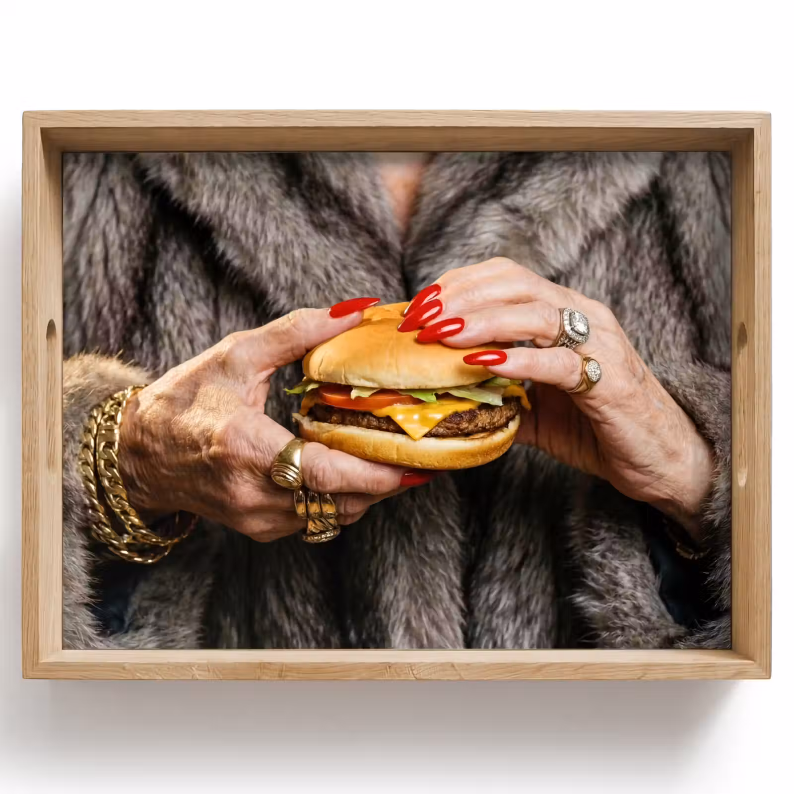 Dienblad - Vrouw - Hamburger - Bontjas — 1