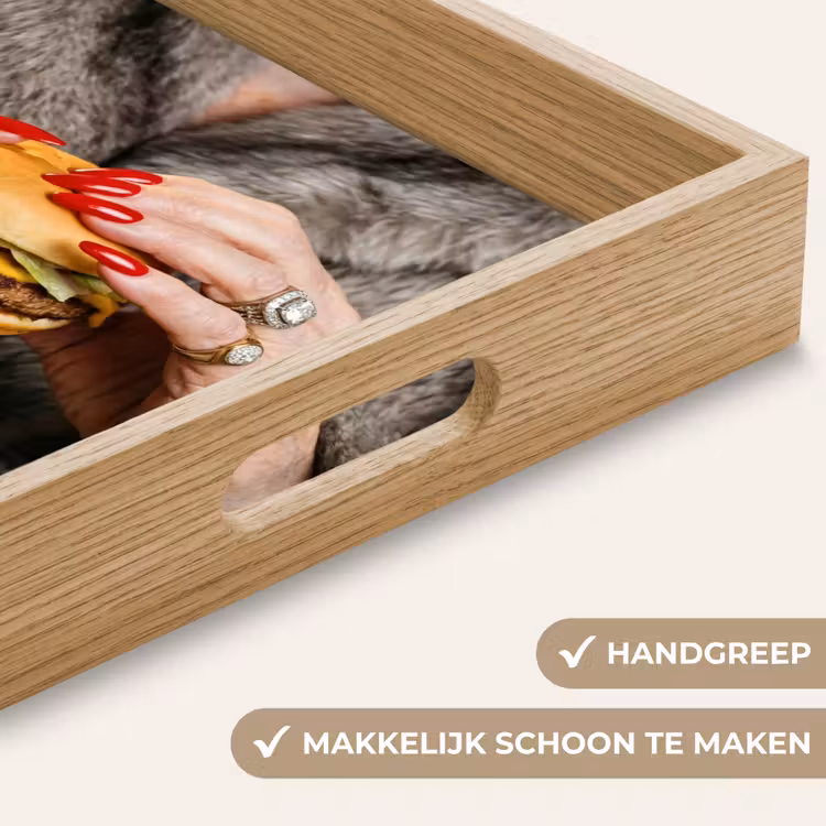 Dienblad - Vrouw - Hamburger - Bontjas — 5