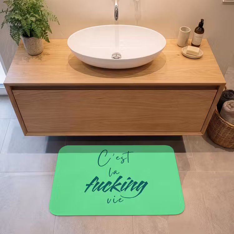 Badmat - c'est la fucking vie - Groen - Penseelstijl — 2