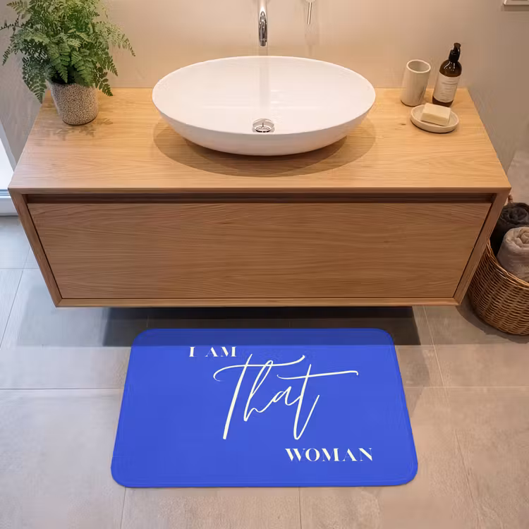 Badmat - Blauw - I am that woman - Sierlijk - Minimalistisch — 2
