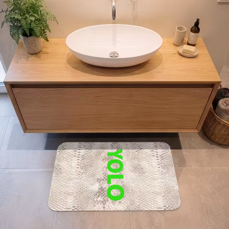 Badmat - YOLO - Groen - Neon - Slangenprnt — 2