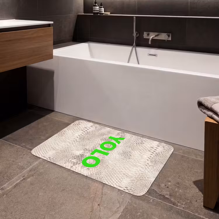 Badmat - YOLO - Groen - Neon - Slangenprnt — 4