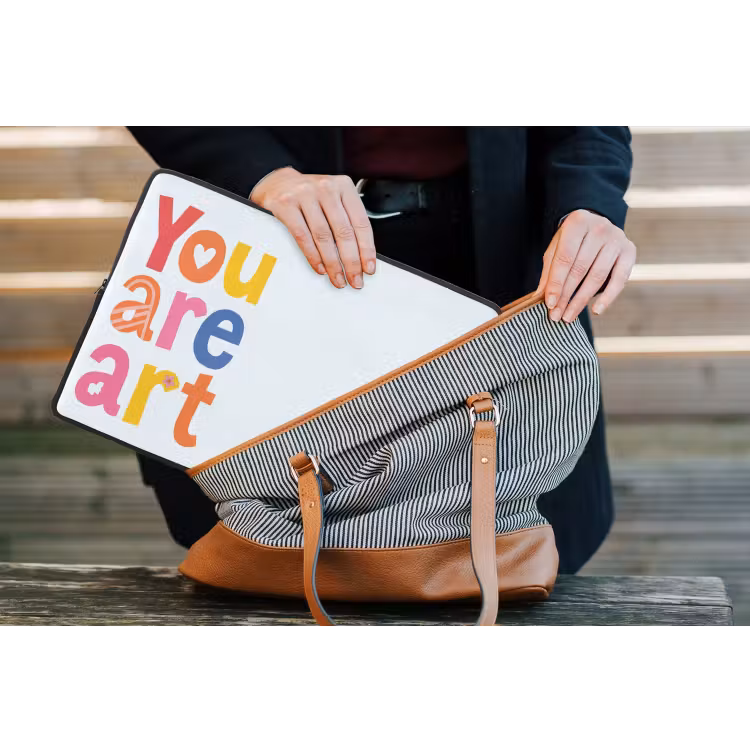 Laptophoes - You are art - Kleurrijk - Grafisch — 4