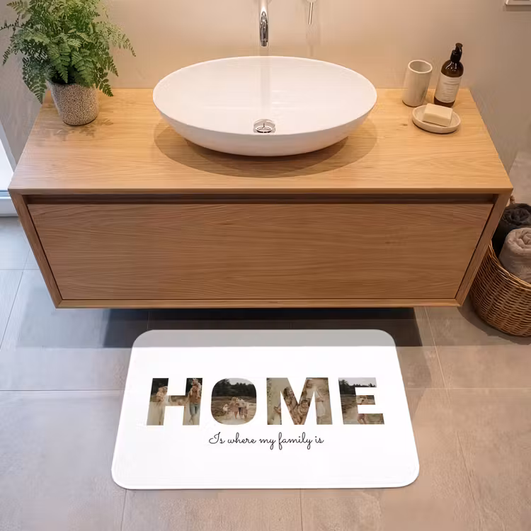 Gepersonaliseerde badmat - Home - Lettercollage — 2