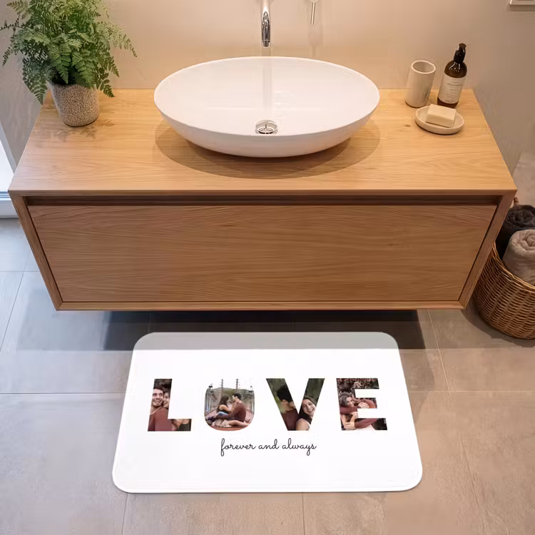 Gepersonaliseerde badmat - Love - Lettercollage — 2