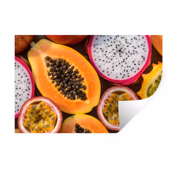 Muursticker - Fruit - Geopend - Tropisch - Eten - Kleurrijk — 1