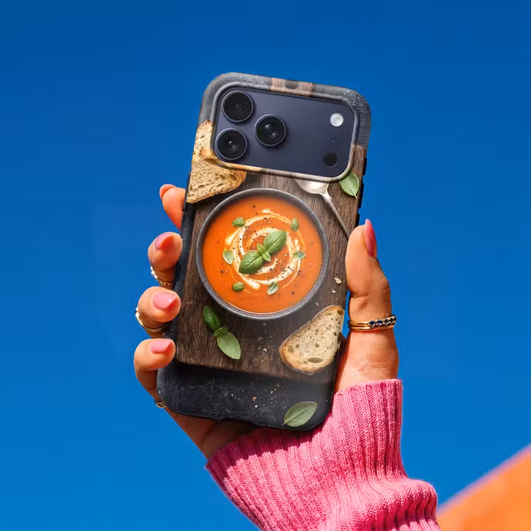 Telefoonhoesje Toughcase - Eten - Soep - Basilicum - Rustiek - Rood — 2