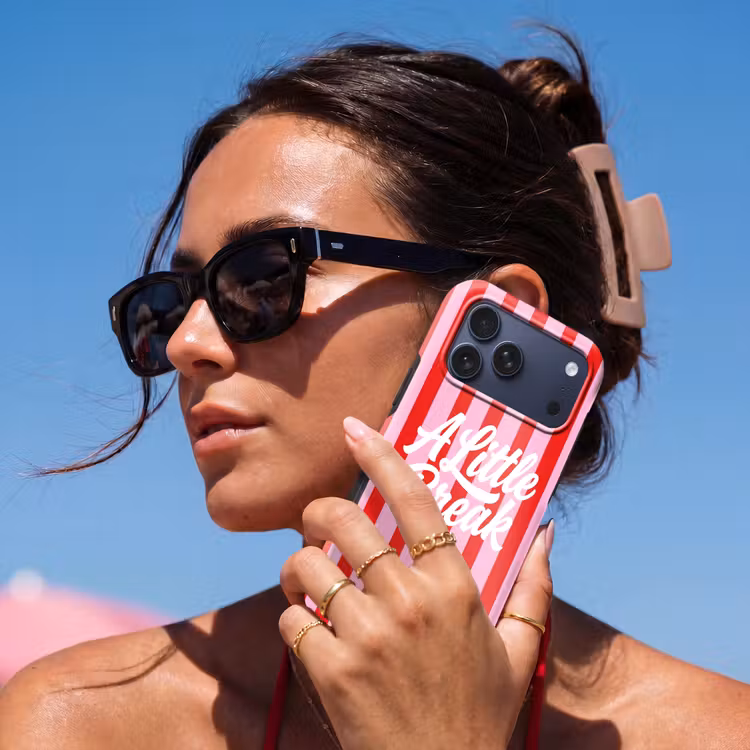 Telefoonhoesje Toughcase - A Little Break - Strepen - Rood - Roze — 6