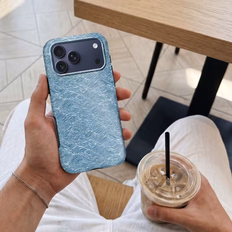 Telefoonhoesje Toughcase - Blauw - Wit - Golven - Getekend - Textuur — 4
