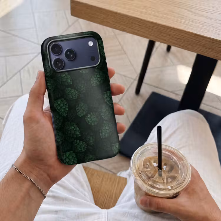 Telefoonhoesje Toughcase - Donker - Groen - Hopbellen - Botanisch - Illustratie — 4