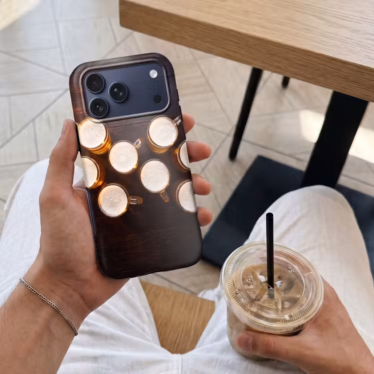 Telefoonhoesje Toughcase - Bier - Glazen - Schuim - Hout - Drank — 4
