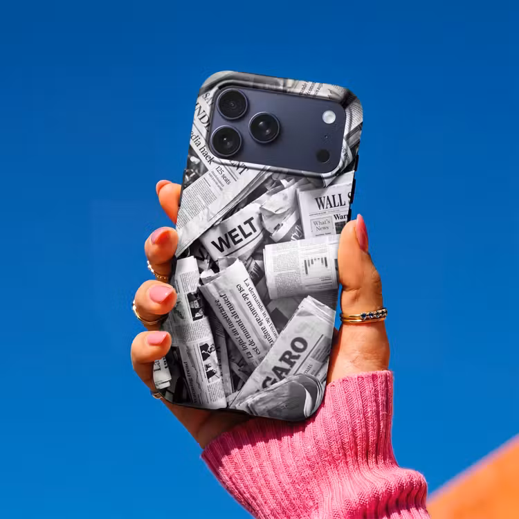 Telefoonhoesje Toughcase - Krant - Stapel - Nieuws - Zwart-wit — 2