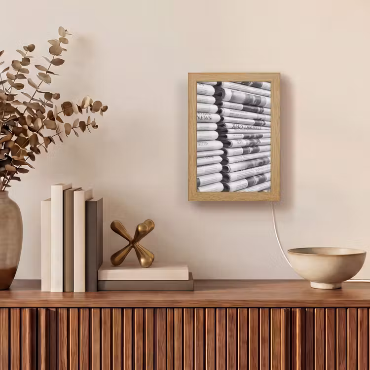Gepersonaliseerde lightbox - Krant - Stapel - Nieuws - Zwart-wit - Media — 4