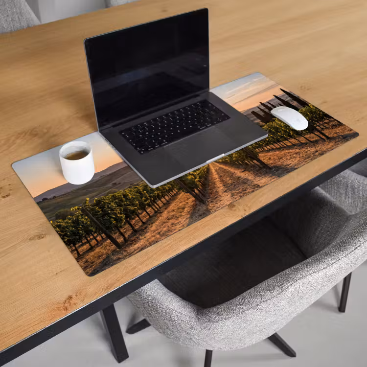 Bureau onderlegger - Wijngaard - Zonsondergang - Landschap — 3