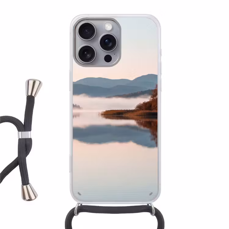 Telefoonhoesje met koord - Water - Bomen - Mistlaag — 1